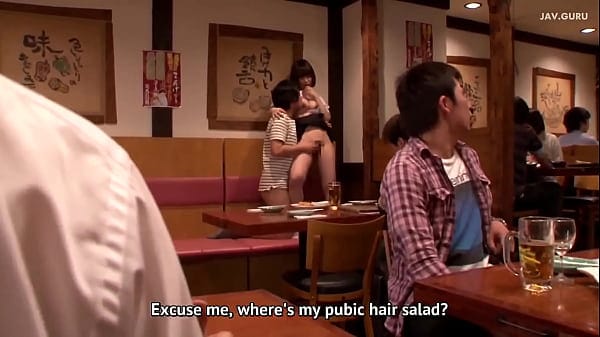 หนังโป๊ญี่ปุ่น พนักงานสาวโดนลูกค้าล้วงหีเย็ดในร้าน