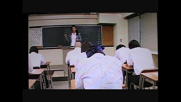หนังโป๊ญี่ปุ่น คุณครูสาวสวยเซ็กซี่ที่แก้ผ้าให้นักเรียนล่อหีของเธอ